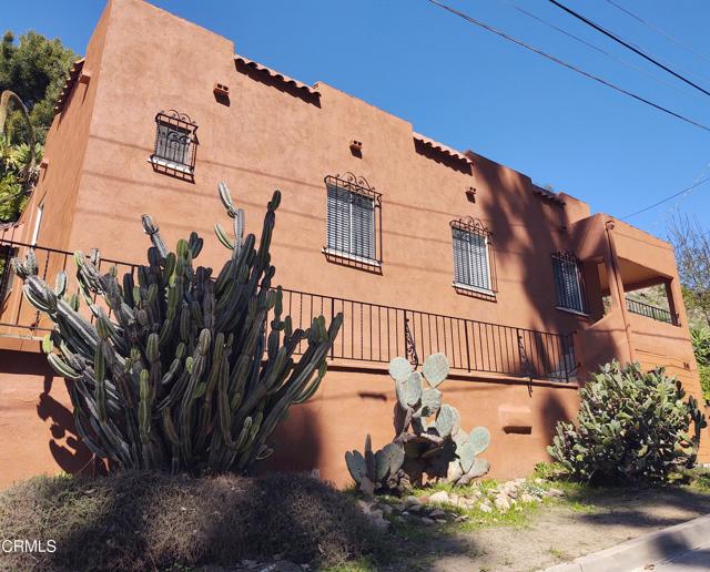Detail Gallery Image 1 of 22 For 3545 the Paseo, Los Angeles,  CA 90065 - 1 Beds | 1 Baths