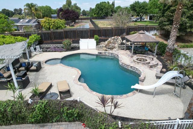 2017 Gypsy Avenue, San Martin CA: https://media.crmls.org/mediaz/4e7c6c73-db60-433a-9fb9-eed27fd202a8.jpg
