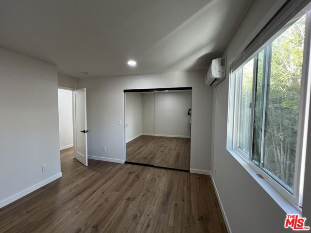 21928 Viscanio Rd photo 11