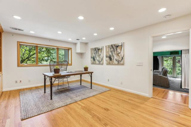 18500 Hillview Drive, Monte Sereno CA: https://media.crmls.org/mediaz/4e7cb70f-e615-4596-8944-f0e29571a6cd.jpg
