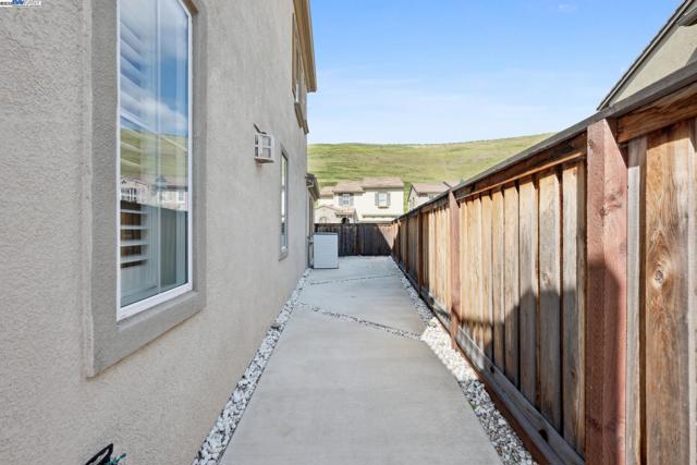 Image 47 of 60 For 29761 Cantera Dr