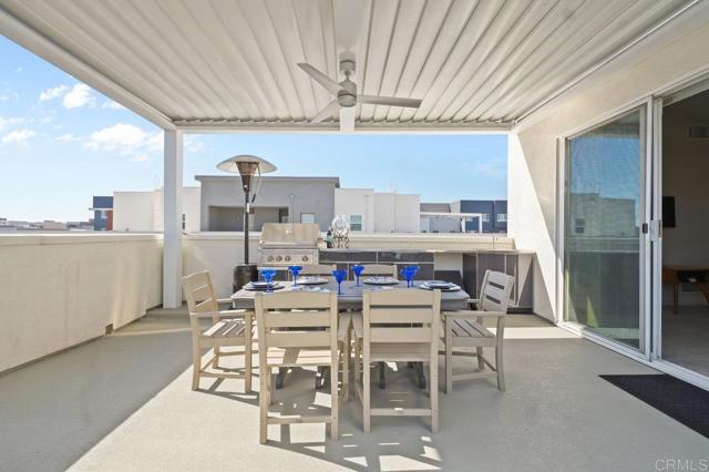 2035 Bravo Loop, Chula Vista CA: https://media.crmls.org/mediaz/4e7f2eee-f78e-489e-a0f5-ea9a5643db43.jpg