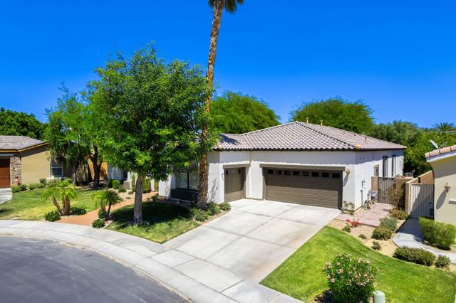 61188 Cactus Spring Drive, La Quinta CA: https://media.crmls.org/mediaz/4e821282-fc2a-4b99-83af-47ebd7f7d738.jpg