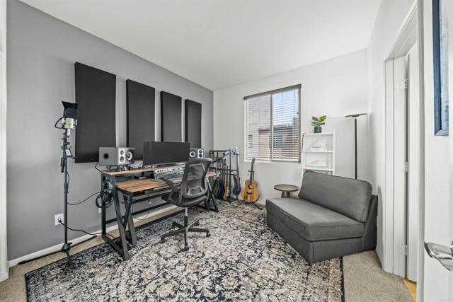 Front Image Thumbnail for CRPTP2506681