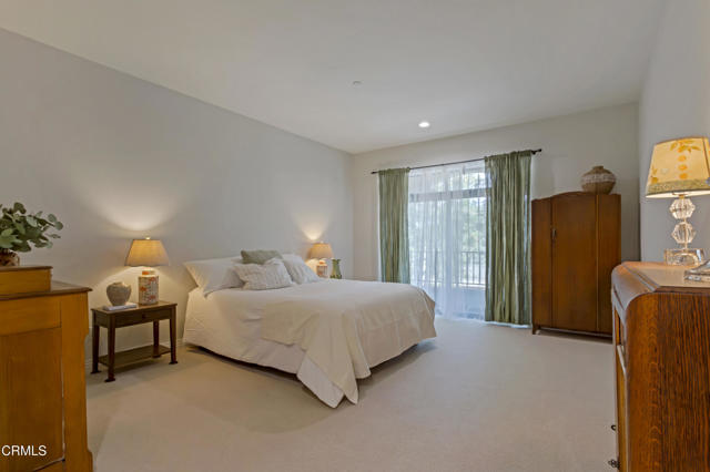 748 Locust Street, Pasadena CA: https://media.crmls.org/mediaz/4e82a41e-2e8a-4715-a532-9a15e71fa21b.jpg