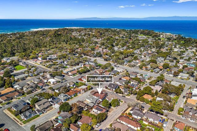 791 Spruce Avenue, Pacific Grove CA: https://media.crmls.org/mediaz/4e82fea6-fbe4-473a-b094-6c3ce634861a.jpg