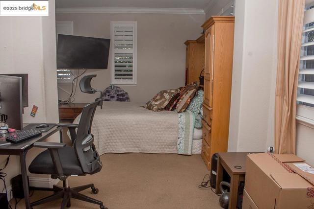 1083 Steeple Blvd, Brentwood CA: https://media.crmls.org/mediaz/4e856538-bd56-4157-9ca3-93bfb35e4f82.jpg