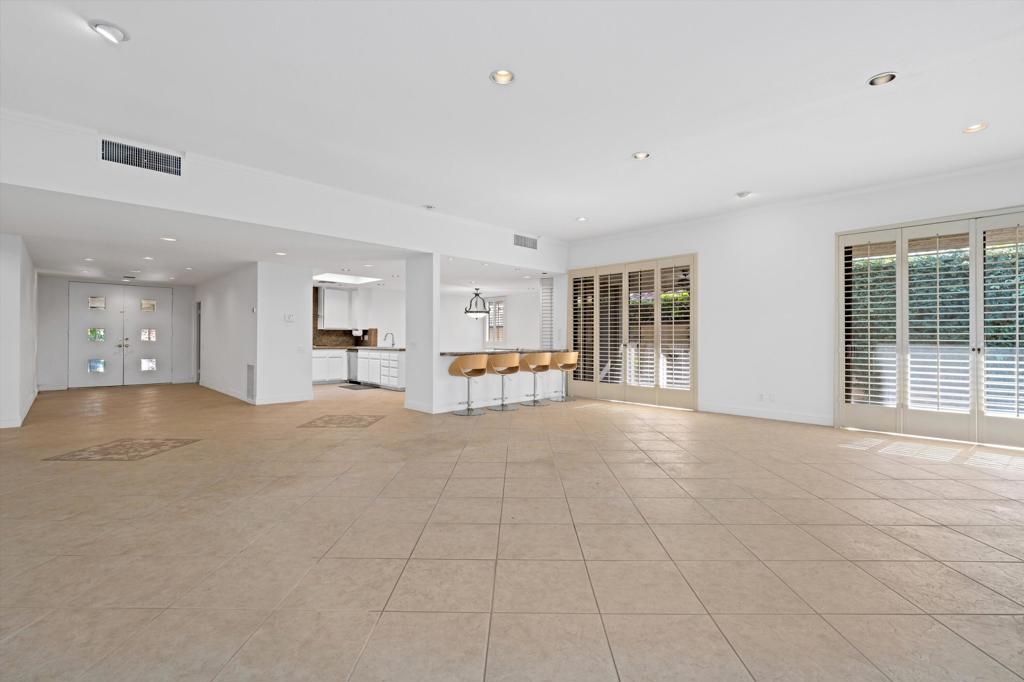 MLS #219149371PS image #9