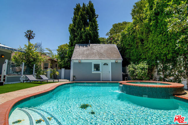 1067 Hi Point Street, Los Angeles CA: https://media.crmls.org/mediaz/4e87eb26-b0ad-4fbd-95ce-198abad304d6.jpg