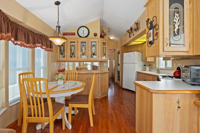 84136 Avenue 44, Indio CA: https://media.crmls.org/mediaz/4e899a37-11a8-42cf-ad66-af992efba9a8.jpg