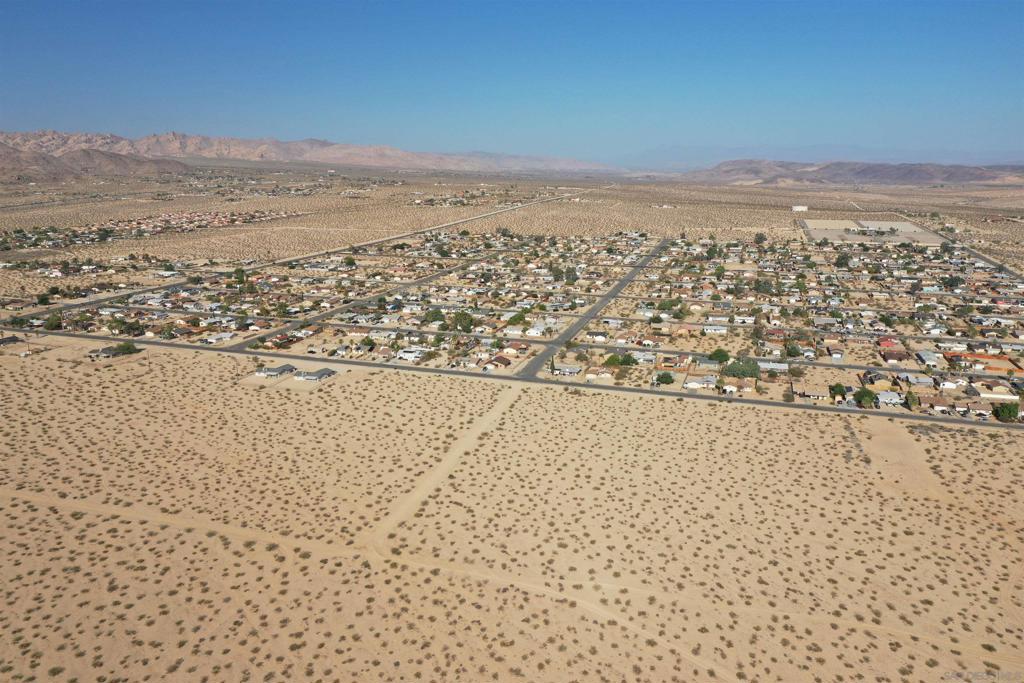 MLS #250043070SD image #29