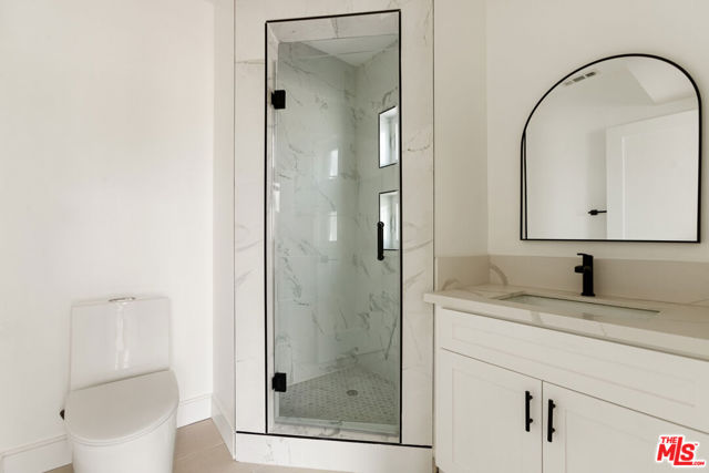 2700 Fletcher Drive, Los Angeles CA: https://media.crmls.org/mediaz/4e8c4657-8d2d-4f47-bc7d-94bdb3c141bd.jpg