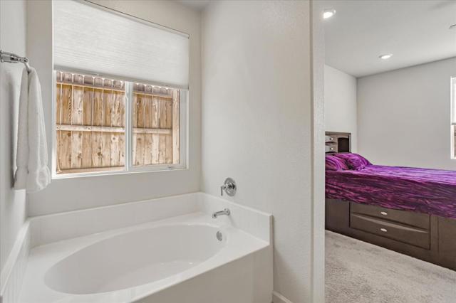 2051 Rosewood Drive, Hollister CA: https://media.crmls.org/mediaz/4e8c6d4a-aead-435d-9724-db5e78bf2eab.jpg