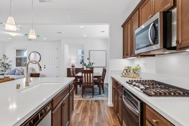 2975 Denali Drive, Marina CA: https://media.crmls.org/mediaz/4e8ce0b6-24e5-446a-884e-210080fc4f9c.jpg