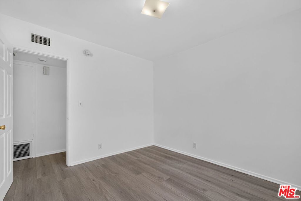 MLS #26987155 image #29