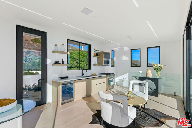 Drew Fenton | 29623 Cuthbert Road Malibu CA | MLS: 7185754
