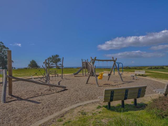 1125 Sumner Avenue, Aptos CA: https://media.crmls.org/mediaz/4e8ebfb3-f1d6-44dd-93df-e8fb0507fc5a.jpg