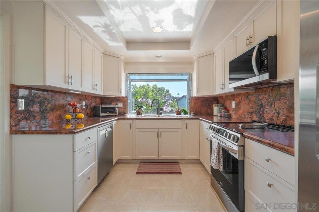 12740 Camino Emparrado - photo 13