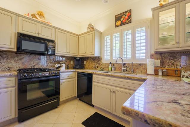 23799 Monterey-Salinas Highway, Salinas CA: https://media.crmls.org/mediaz/4e8fec59-524c-469c-ad28-29d8e0ee53f1.jpg