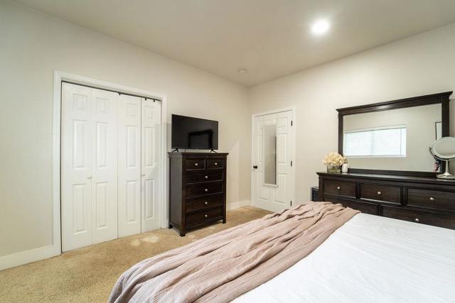 Image 48 of 73 For 35724 Linda Drive