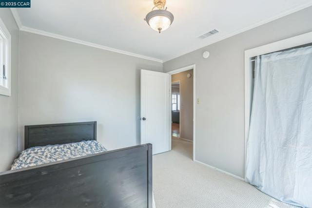 448 Cumberland Dr, Pleasant Hill CA: https://media.crmls.org/mediaz/4e90598a-7752-4446-aac1-a9ad24a355ce.jpg