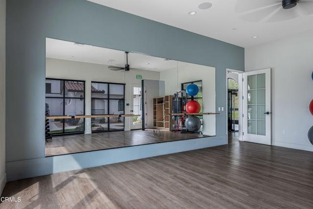 Detail Gallery Image 33 of 34 For 246 San Miguel Island Dr, Camarillo,  CA 93012 - 4 Beds | 2/1 Baths