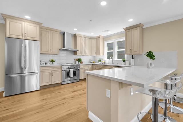 2659 Garfield Street, San Mateo CA: https://media.crmls.org/mediaz/4e90c24a-0969-4acc-b5b7-1903cc5d442b.jpg