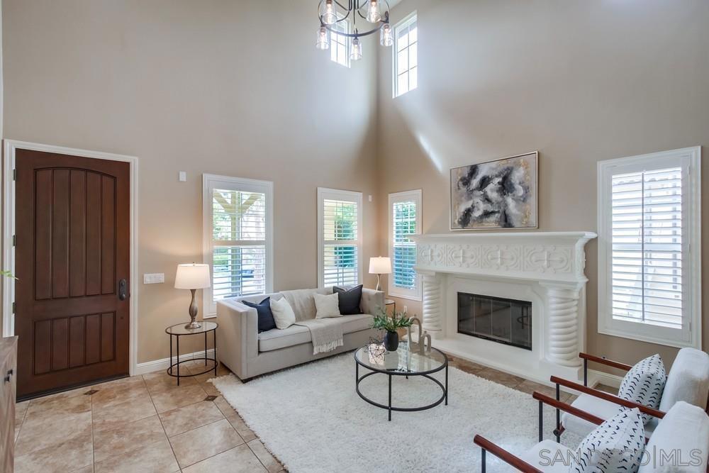 MLS #250025773SD img 8