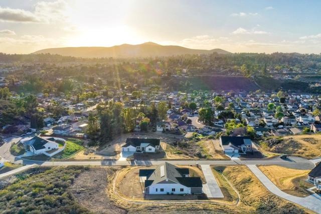 15123 Larchmont St, Poway CA: https://media.crmls.org/mediaz/4e91a887-8ac6-491b-af44-175b24cb355c.jpg