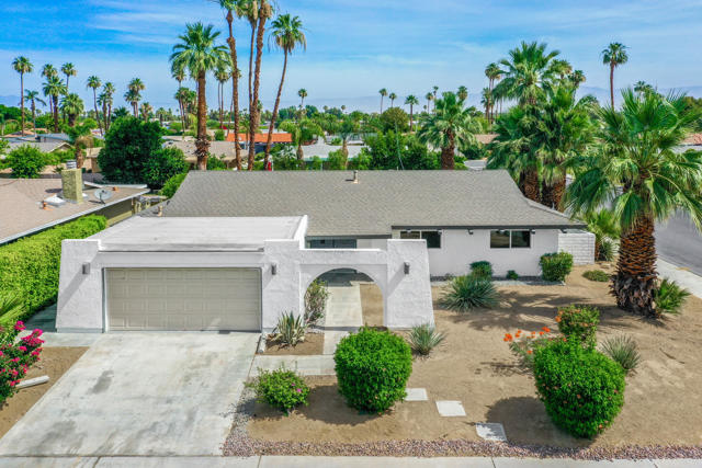 74398 Myrsine Avenue, Palm Desert, CA 92260