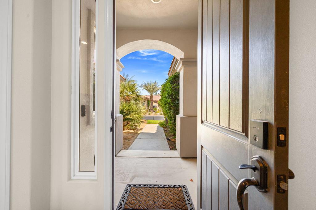 MLS #219146147DA image #3