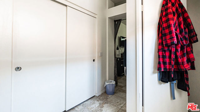 16850 Via Lunado, Moreno Valley CA: https://media.crmls.org/mediaz/4e93af54-4d8b-4aa1-b425-90b5fb562e0e.jpg