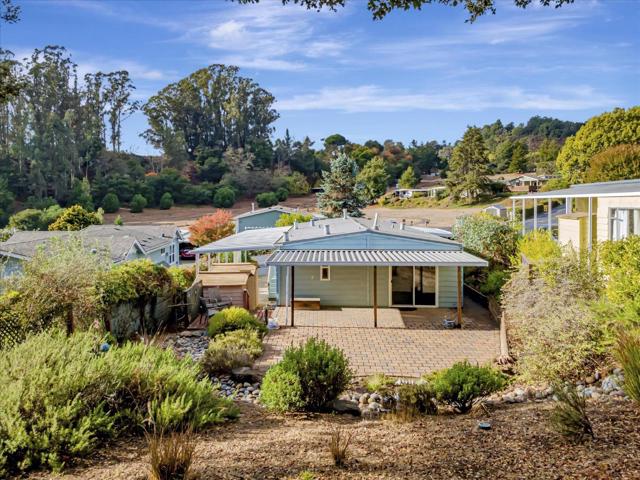 270 Hames Road, Corralitos CA: https://media.crmls.org/mediaz/4e93d4b6-4911-48bd-8cad-1242396bd282.jpg