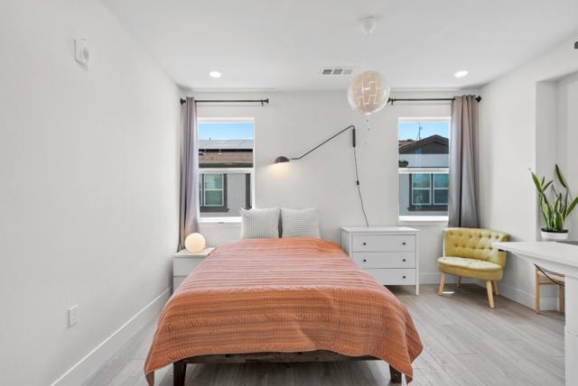 183 Dora Falls Terrace, Fremont CA: https://media.crmls.org/mediaz/4e94e233-b669-421f-98c5-ec46a79874c3.jpg