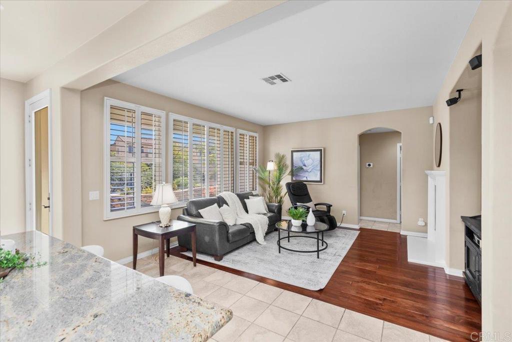 838 Luminara Way - photo 15