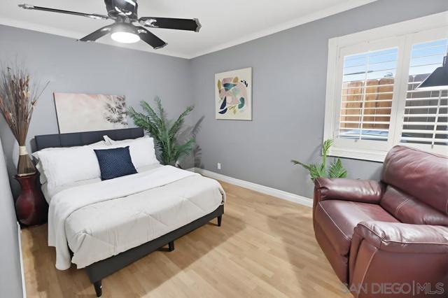 554 Friendly Ct E, El Cajon CA: https://media.crmls.org/mediaz/4e95c9b7-480e-4b00-b929-0a346e23d6dc.jpg