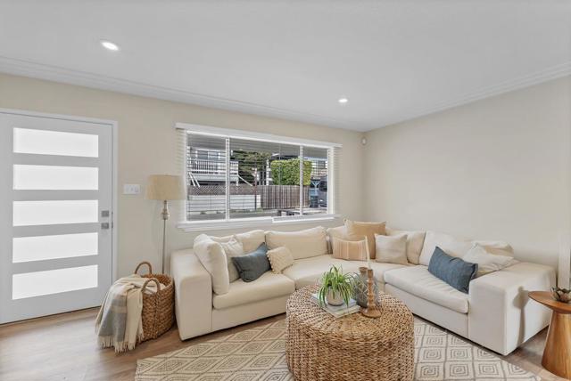 130 Hainline Road, Aptos CA: https://media.crmls.org/mediaz/4e96040e-f2b9-40aa-8f4d-9614b513bdf9.jpg