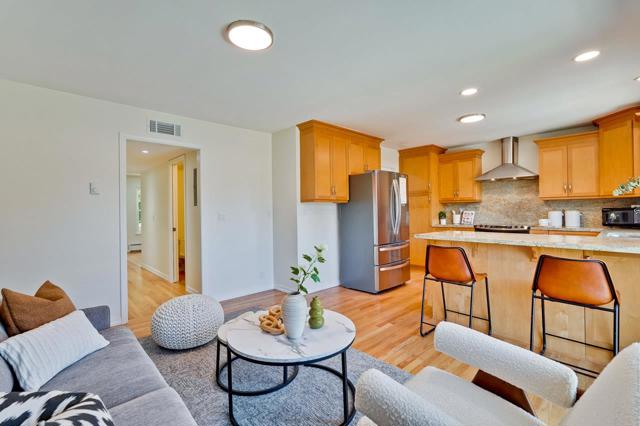 620 Willowgate Street, Mountain View CA: https://media.crmls.org/mediaz/4e970c15-7c53-4f64-934a-83a1b72262e2.jpg