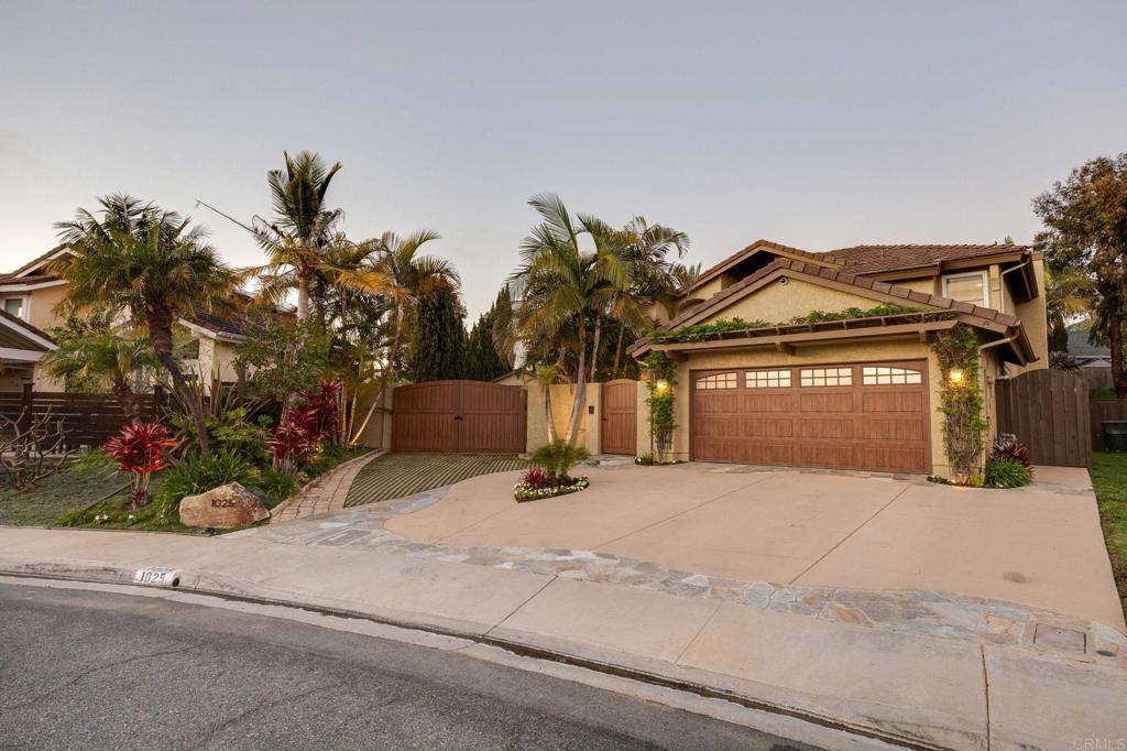 1025 Monterey Vista Way - photo 2