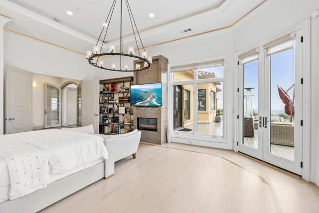 12252 Menalto Drive, Los Altos Hills CA: https://media.crmls.org/mediaz/4e979105-5e3c-4ab5-a89a-a46bc3d24cb5.jpg