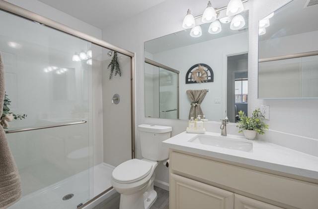 327 Rhine Court, Salinas CA: https://media.crmls.org/mediaz/4e9803f9-b7a6-4506-8741-e9c8ad90c613.jpg