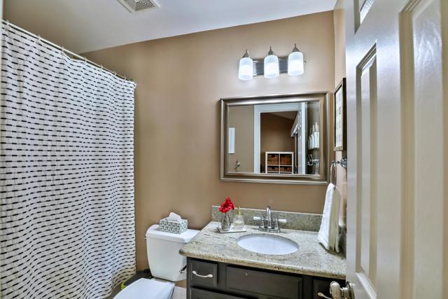 77655 Avenida Montezuma, La Quinta CA: https://media.crmls.org/mediaz/4e9888b7-1f1b-4c2c-932d-7bebc7e1420e.jpg