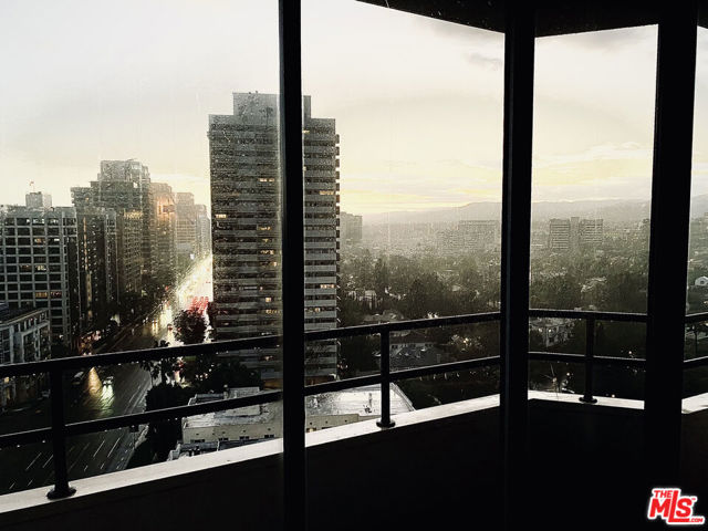 10601 Wilshire Boulevard, Los Angeles CA: https://media.crmls.org/mediaz/4e98c7ce-933a-4739-be9b-5efd45e44f3a.jpg