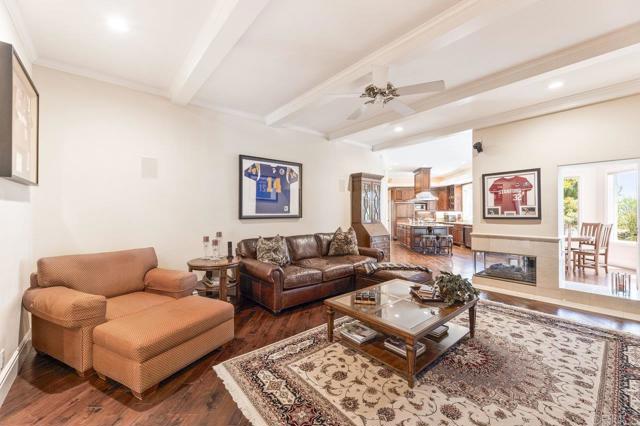 14963 Huntington Gate Drive, Poway CA: https://media.crmls.org/mediaz/4e9962d2-cfb1-456f-9191-12cd56df21f5.jpg