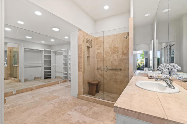 47444 Rabat Drive, Palm Desert CA: https://media.crmls.org/mediaz/4e99a778-ff1b-4343-be03-9e2d3643387d.jpg