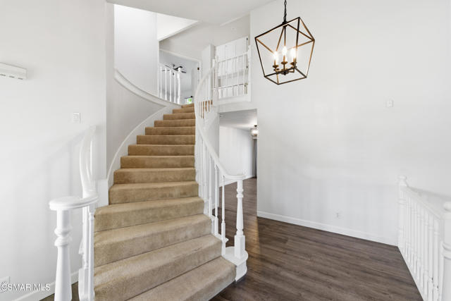 6945 Via Alba, Camarillo CA: https://media.crmls.org/mediaz/4e99c702-58fc-40be-9b4a-7a7976c87002.jpg