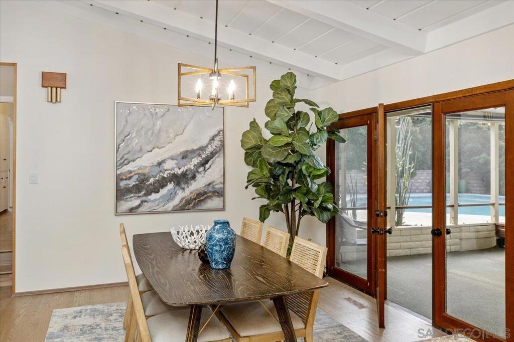 877 Montview Drive - photo 16