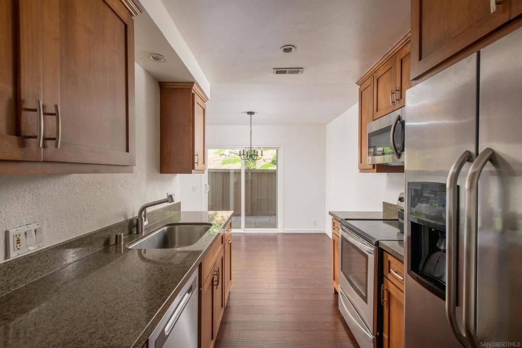 4060 Rosenda Court - photo 9