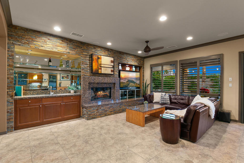 MLS #219139572DA image #22