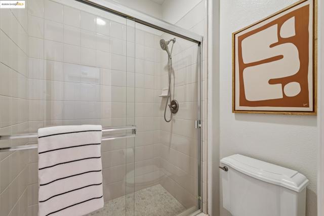 1027 Azuar Drive, Vallejo CA: https://media.crmls.org/mediaz/4e9bb032-4d82-4291-9f15-f15b47325033.jpg